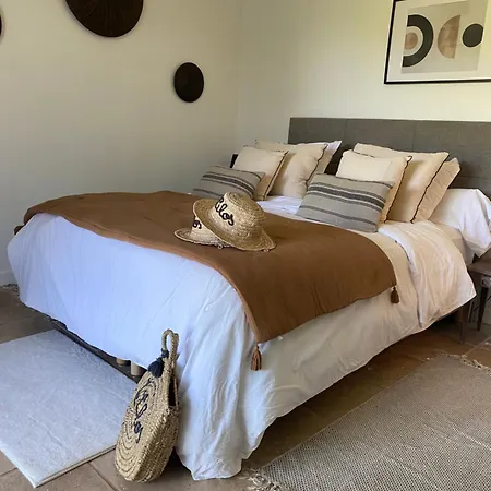 Bed & Breakfast Le Clos De La Chevre Sud *